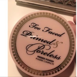 TOO FACED PRIMED & PORELESS